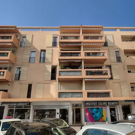 Immogroom - Renovated - Loggia - A/C - Parking Apartamento Cannes