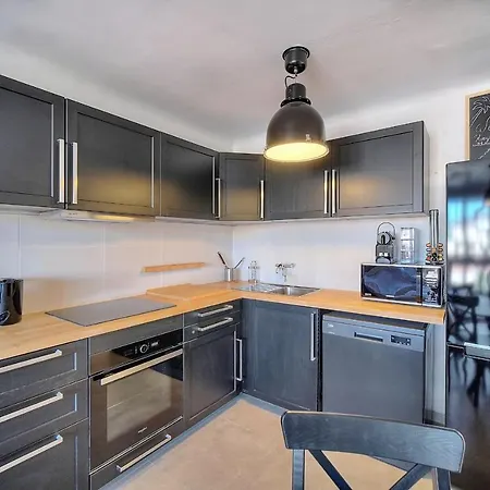 Upstays - Renovated - Loggia - Ac - Parking * Κάννες
